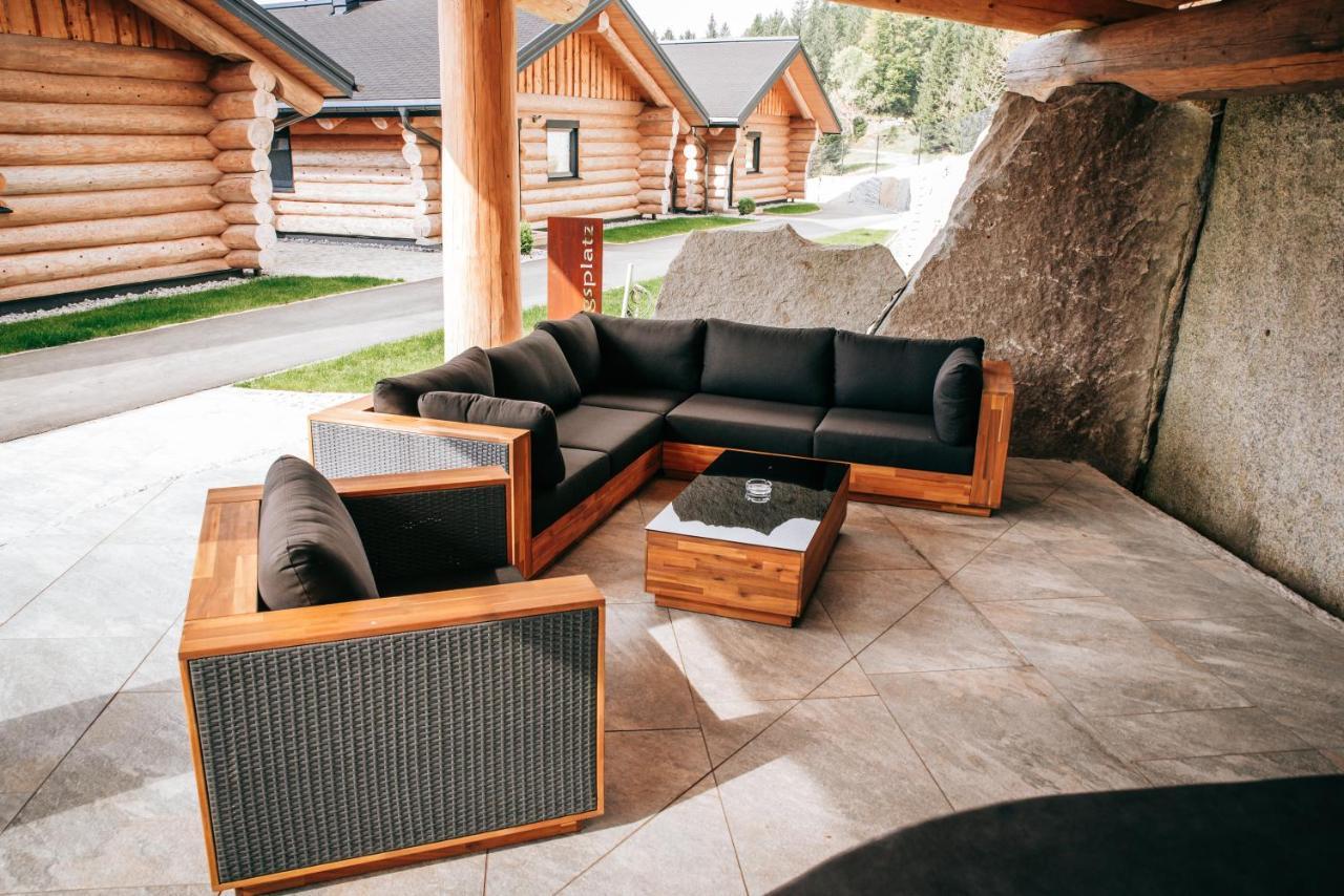 Blockhausen Luxus Chalets Oberschwarzenberg Exterior photo