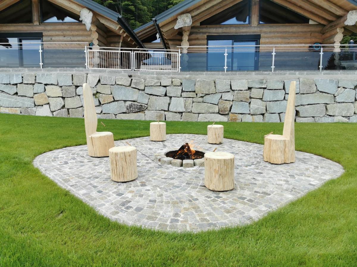 Blockhausen Luxus Chalets Oberschwarzenberg Exterior photo